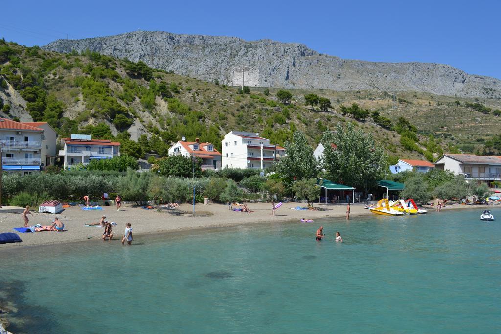 Apartments Iskra Дуче Экстерьер фото